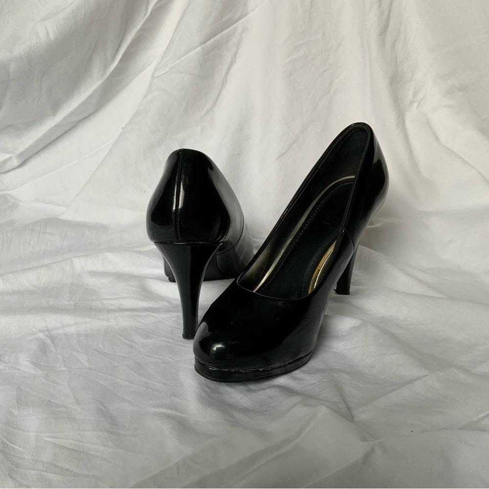 Classic black heels Roman UK brand 8.5 size